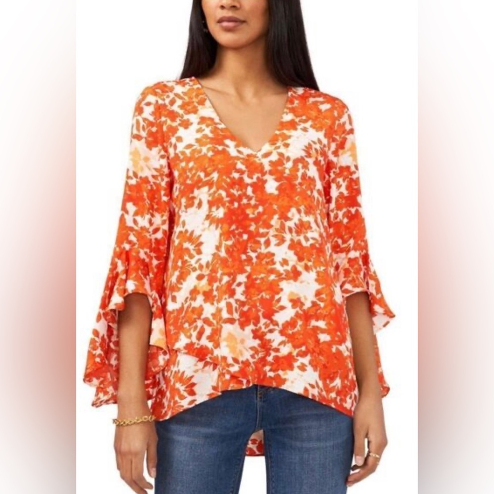 Vince Camuto Women’s V-neck Flutter Sleeve Blouse.